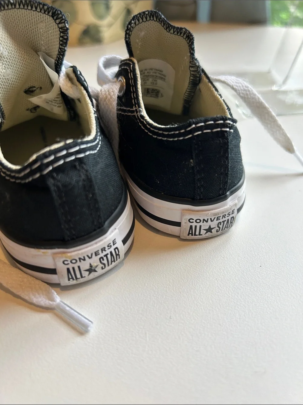 Converse All Star low tops black lace up walking shoes unisex skater retro